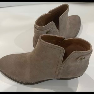 Zodiacs ankle boot